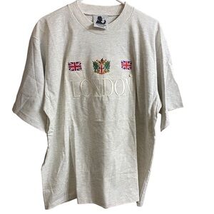 VTG 90’s Churchill London British Flag Single Stitch Gray Tshirt Size Large